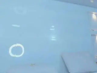 Zenda-evans  live sex cam