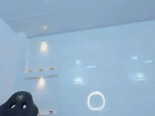 Zenda-evans  live sex cam