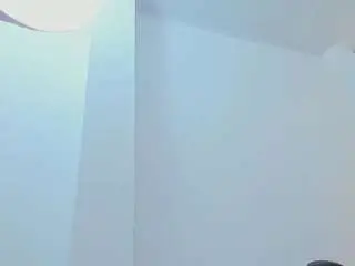 Zenda-evans  live sex cam