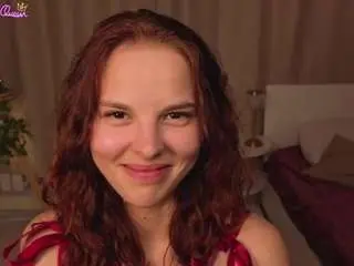 Heikecastongvay  live sex cam
