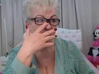 Kaylesmoll  live sex cam