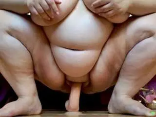 Lindalovesexy  live sex cam