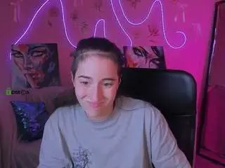 Neria-mist  live sex cam