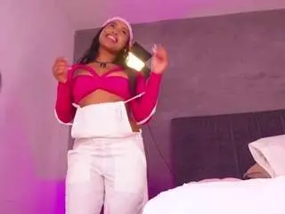 Selena-monroy  live sex cam