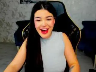 Snowingwinter  live sex cam