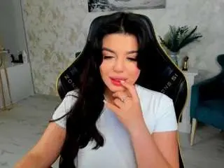Snowingwinter  live sex cam