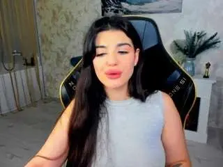 Snowingwinter  live sex cam