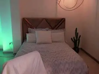 Aliceharperx  live sex cam