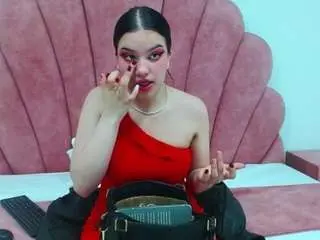 Chloe-angel  live sex cam