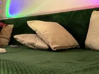 Chrystalrey  live sex cam