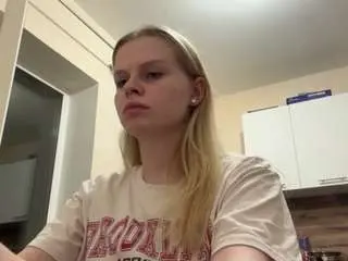 Leidaholster  live sex cam