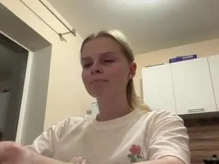 Leidaholster  live sex cam