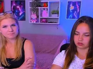 Milanawoow  live sex cam