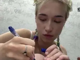 Nadenefrancy  live sex cam