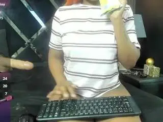 Naomiifoxx  live sex cam