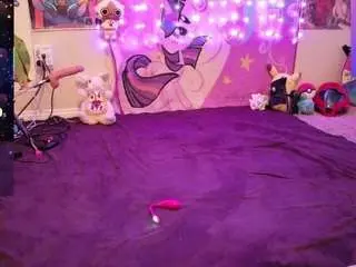 Babyzelda  live sex cam