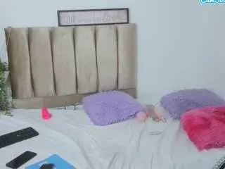 Danyh-laan  live sex cam