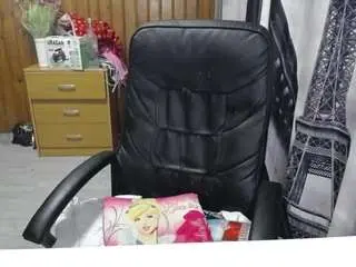 Imthinkaboutu  live sex cam