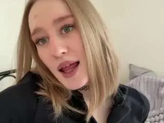 Leonagoldermann  live sex cam