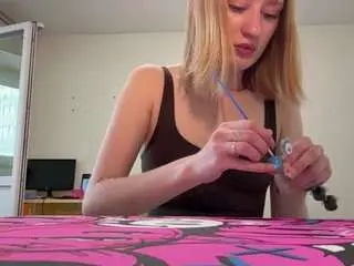 Leonagoldermann  live sex cam