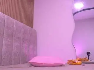 Violeta-sanz  live sex cam