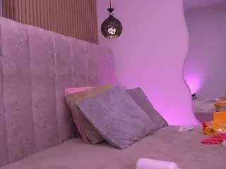 Violeta-sanz  live sex cam