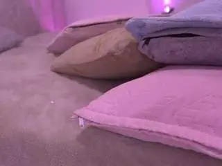 Violeta-sanz  live sex cam