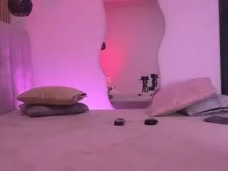 Violeta-sanz  live sex cam