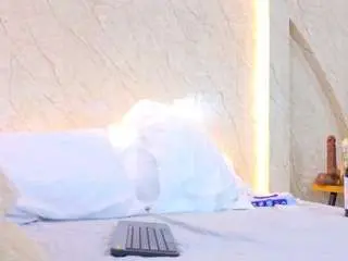 Brenda-rosse  live sex cam