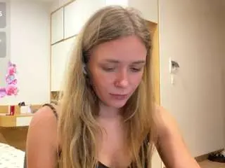 Celestinaolliff  live sex cam