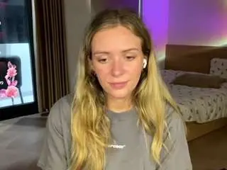 Celestinaolliff  live sex cam
