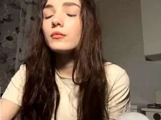 Hildegardstadtler  live sex cam