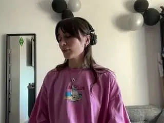 Deestechlinski  live sex cam