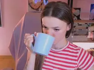 Elizzzza  live sex cam