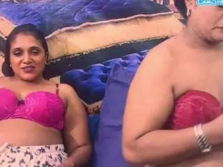 Indiansexylady4u  live sex cam