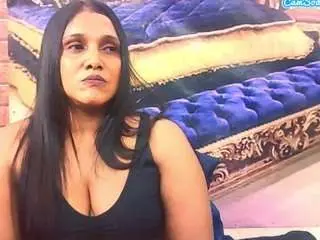 Indiansexylady4u  live sex cam