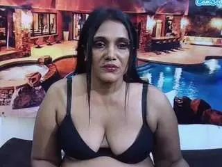 Indiansexylady4u  live sex cam