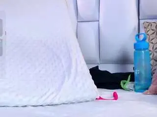 Irisross  live sex cam