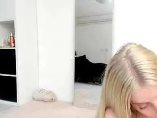 Kenziedawton  live sex cam