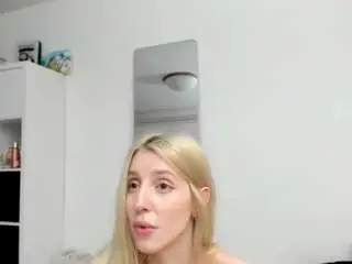 Kenziedawton  live sex cam