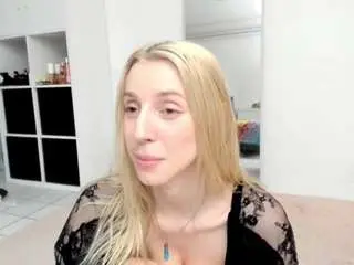 Kenziedawton  live sex cam