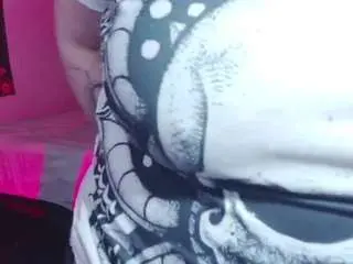 Kenziesharik  live sex cam