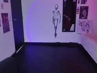 Kenziesharik  live sex cam