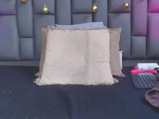 Miaabrownn  live sex cam