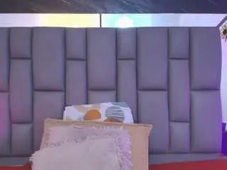 Miaabrownn  live sex cam