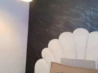 Miaabrownn  live sex cam