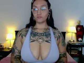 Toothyy  live sex cam