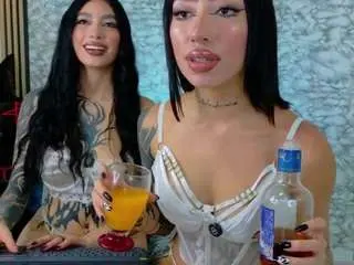 Catalina-23  live sex cam