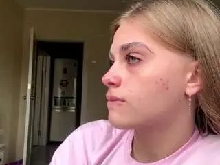 Eleonordumez  live sex cam