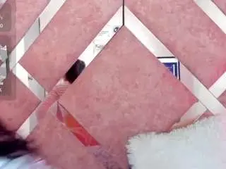 Emilycollins2  live sex cam